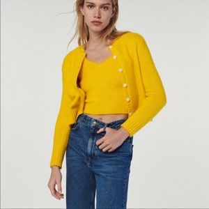 Zara Knit Cardigan Elbow Length Sleeves